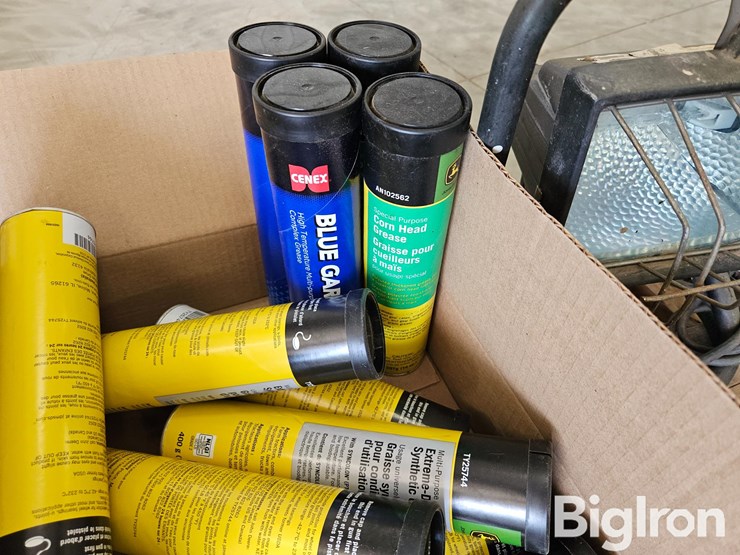 pallet-of-misc.-tools,-parts,-&-fasteners-image-13