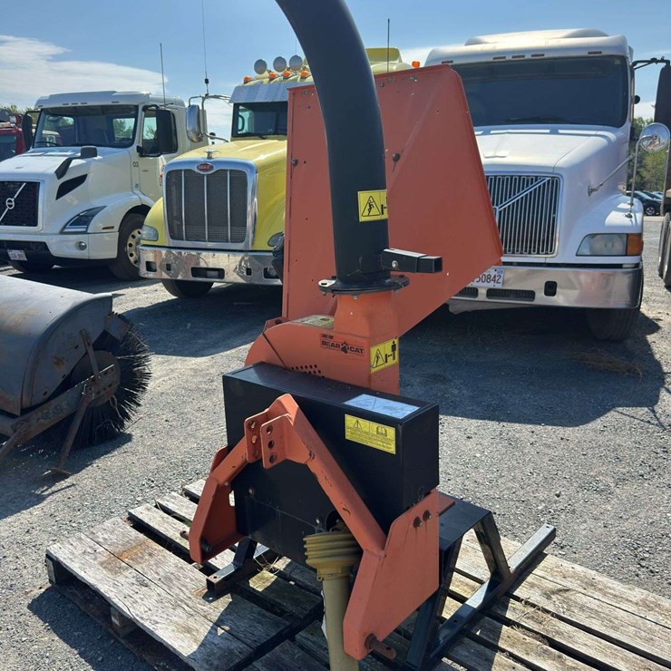 Echo Bearcat 3PT Hitch Wood Chippet