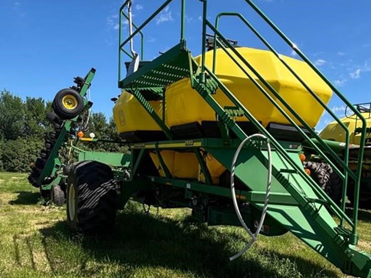 1996-john-deere-1850-image-4