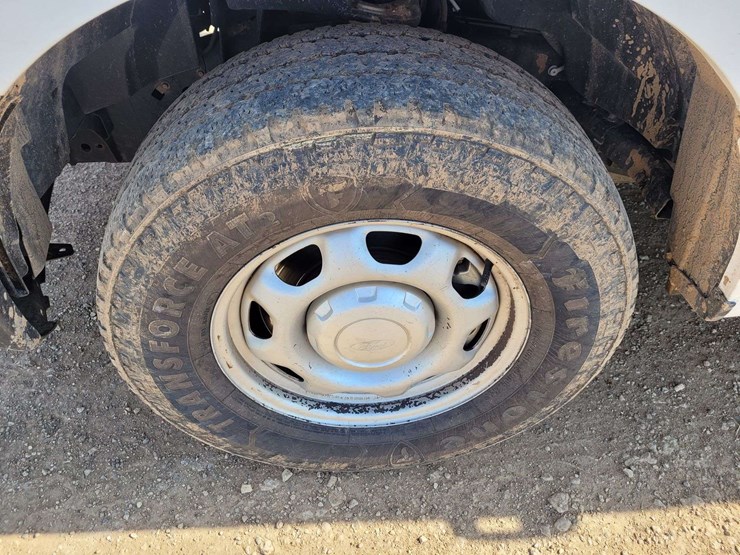2017-ford-f150-image-18