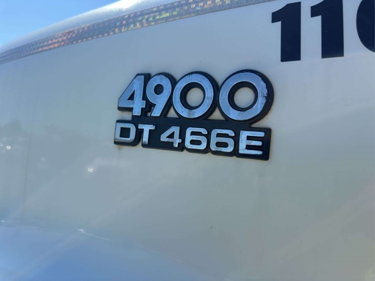 2000-international-4900-image-14