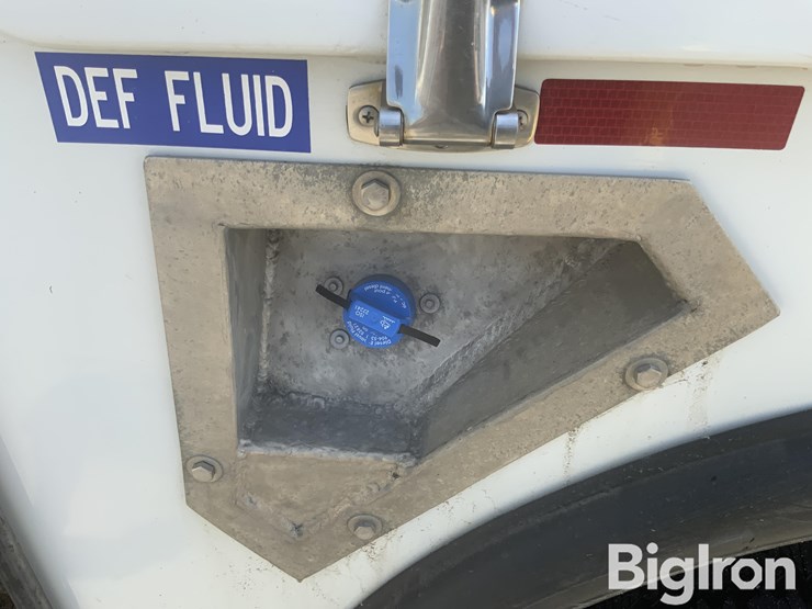2015-ford-f550-image-18