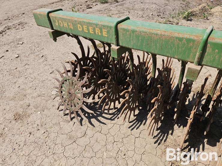 john-deere-400-image-12