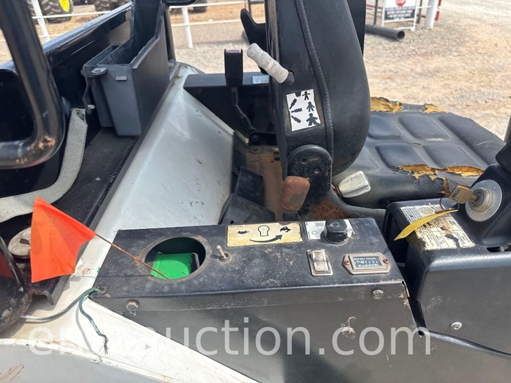 bobcat-322-image-20