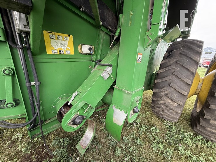2003-john-deere-9750-image-18