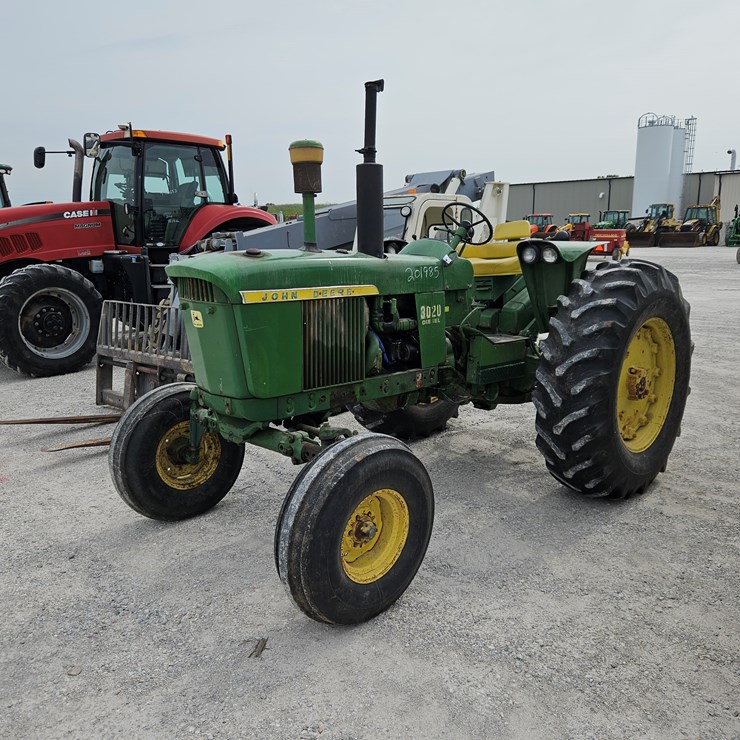 1967 JOHN DEERE 3020