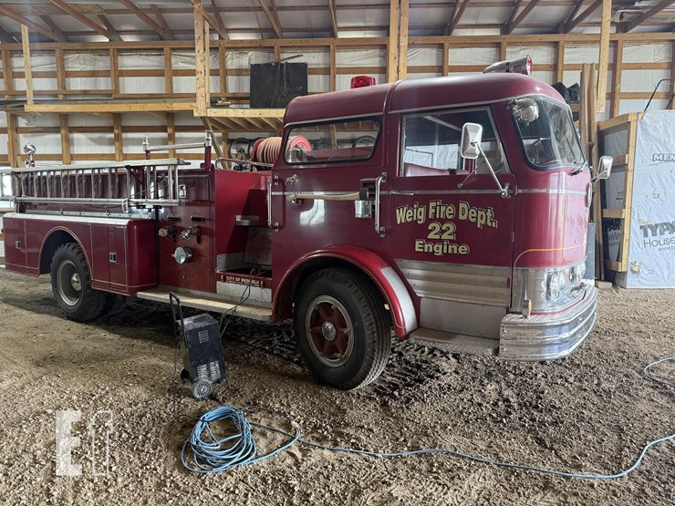 1959-mack-c954-31-image-2