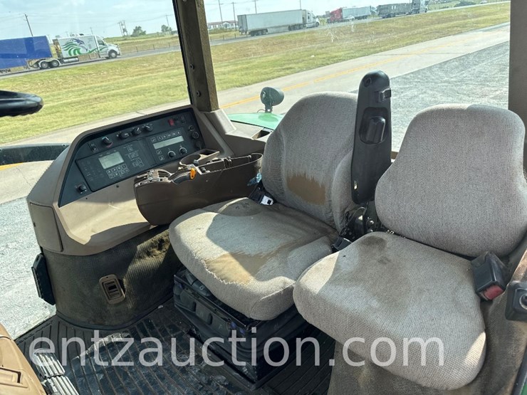 2005-john-deere-8320-image-24