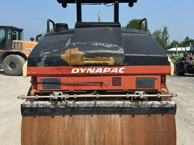 2005-dynapac-cc422hf-image-7