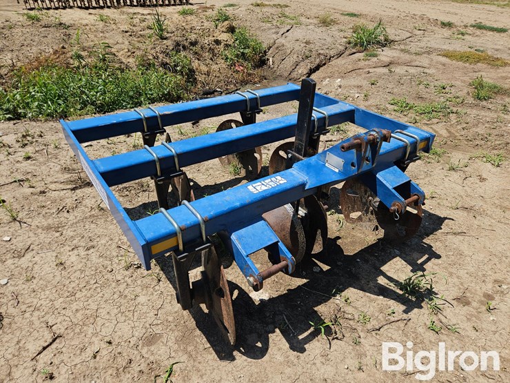 blu-jet-track-master-image-1