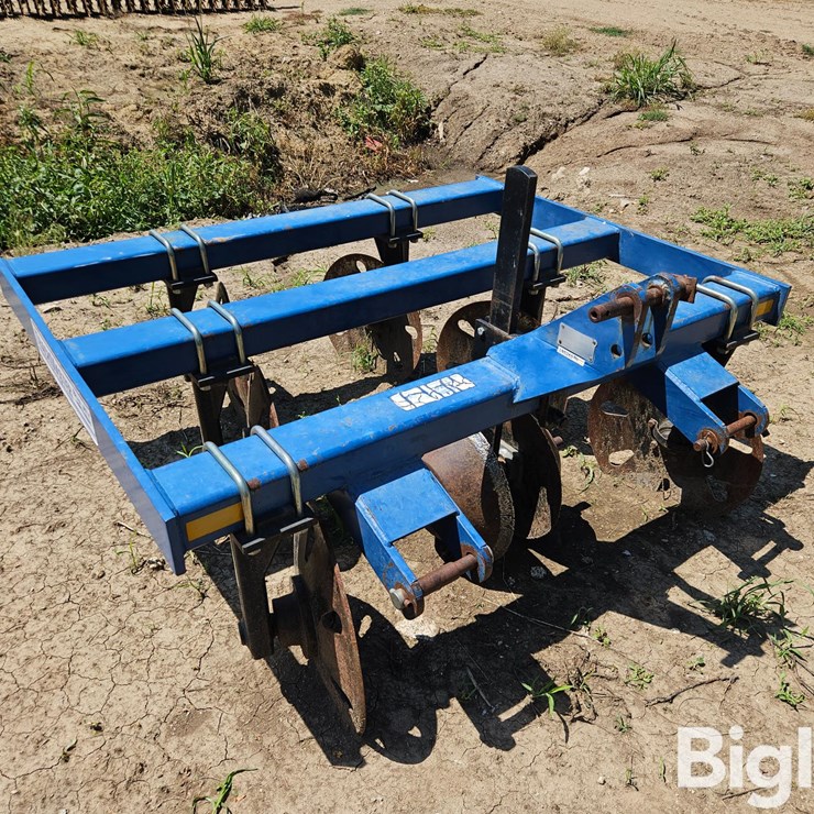 BLU-JET TRACK MASTER