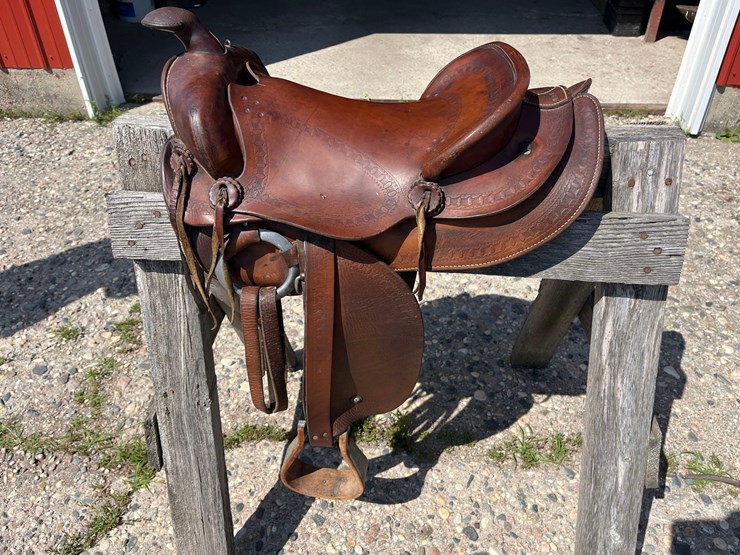 youth-saddle-image-2