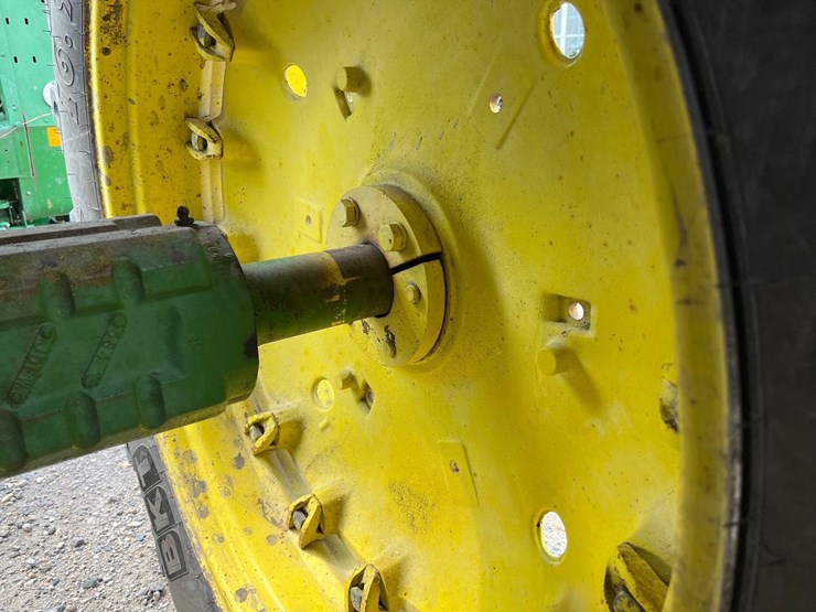 1982-john-deere-4040-image-21