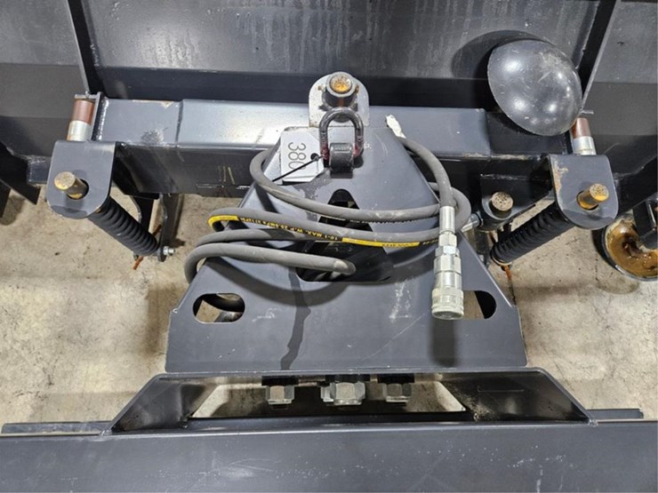 #380-•-new-jct-skid-steer-dozer-blade-image-13