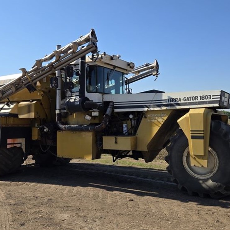 Terra Gator 1803 Floater (DR11997)