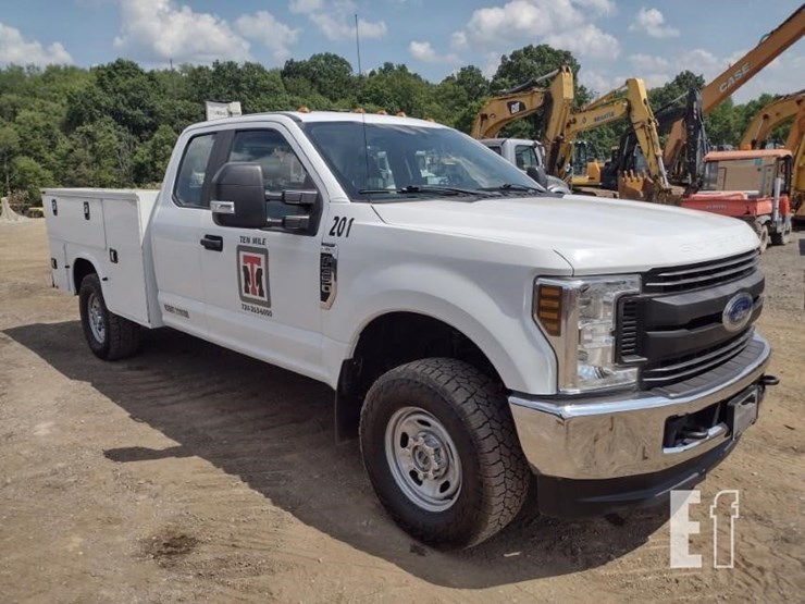 2019-ford-f350-image-29