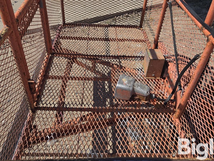 1999-jlg-80hx+6-image-12