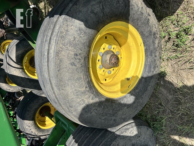 2009-john-deere-db80-image-32