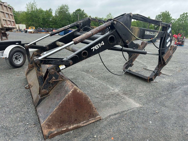 new-holland-7614-image-1