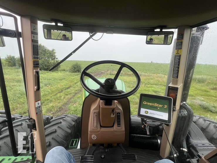 2010-john-deere-9530-image-16