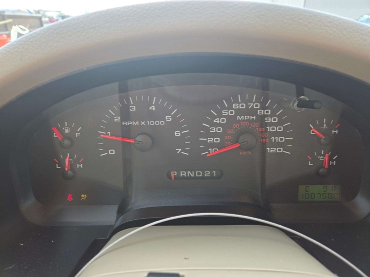 2006-ford-f150-xlt-image-13