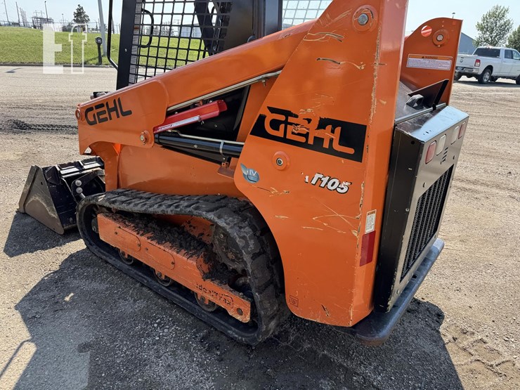 2020-gehl-rt105-image-9