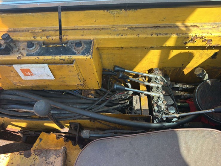 trackless-mt4t5-image-13
