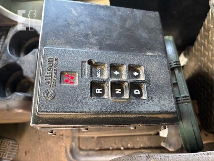 2006-kenworth-t800-image-12