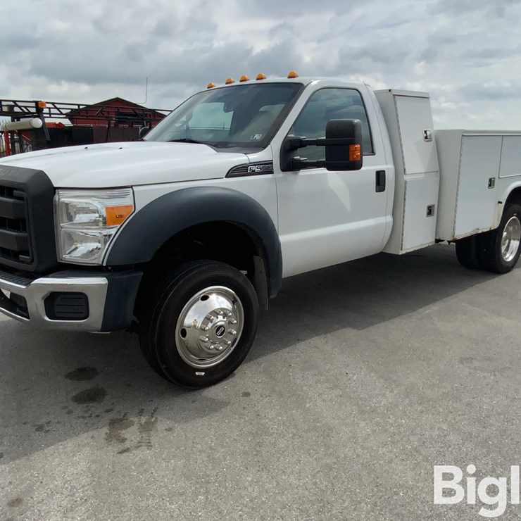 2016 FORD F550 XL