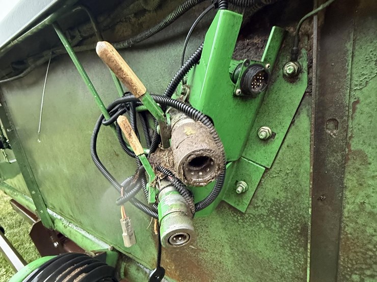 john-deere-930-image-9