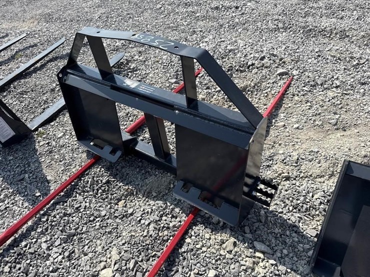 land-honor-skid-steer-bale-spear-image-2