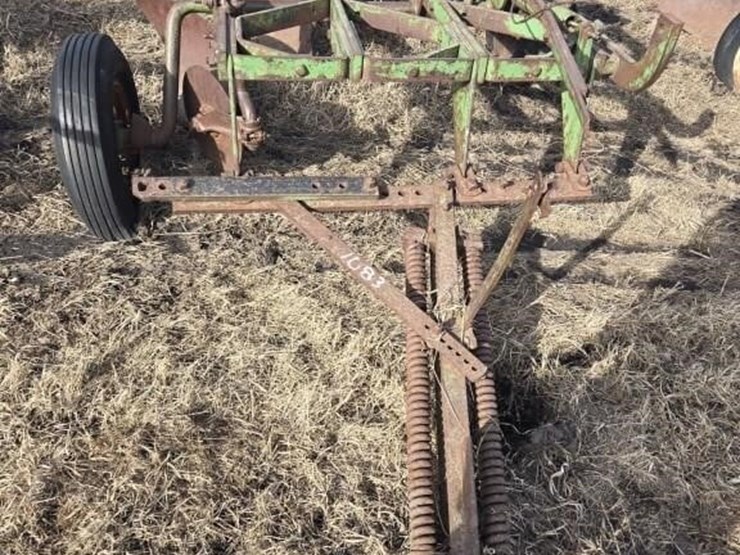 john-deere-5-image-1