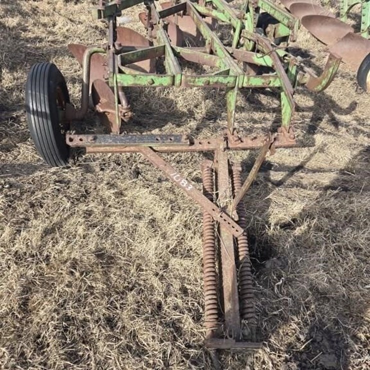 JOHN DEERE 5