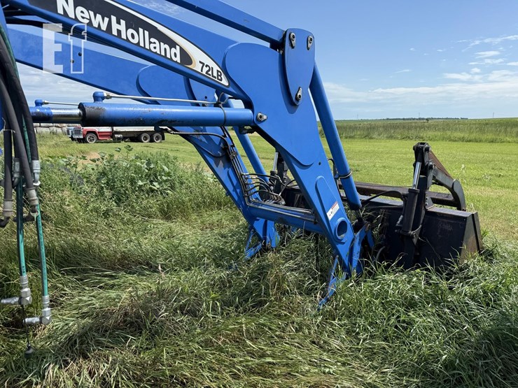 2006-new-holland-tm155-image-38