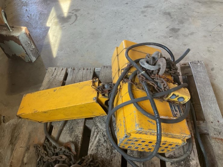 #142-•-hoist-beam-and-track-image-25