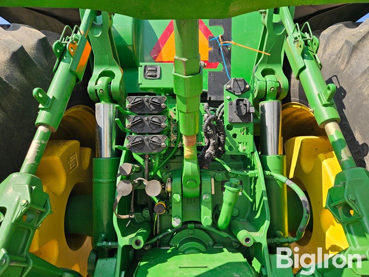2009-john-deere-8130-image-10