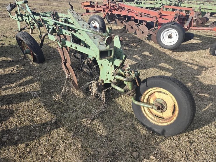 john-deere-5-image-8