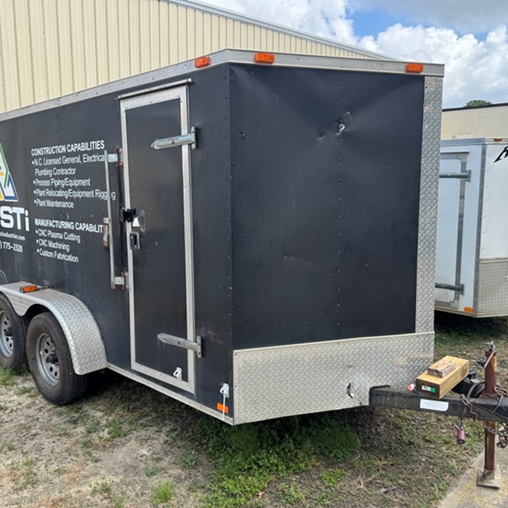 2011 TITAN TRAILER
