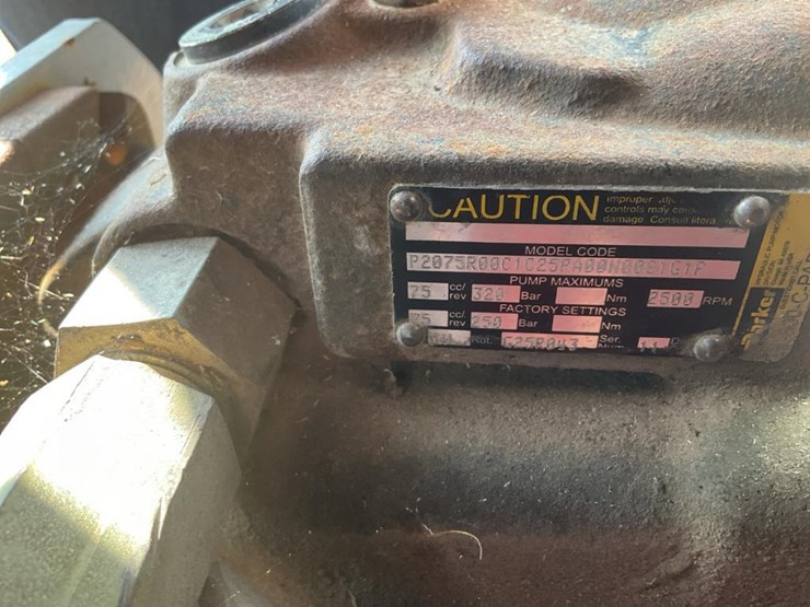 #182-•-deutz-power-unit-with-hydraulic-pump-and-air-compressor-image-19