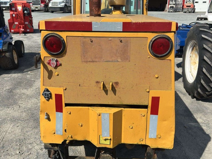 trackless-mt4t5-image-7