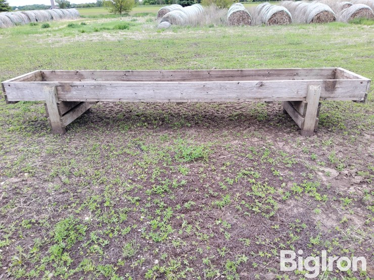 wood-feed-bunk-image-8