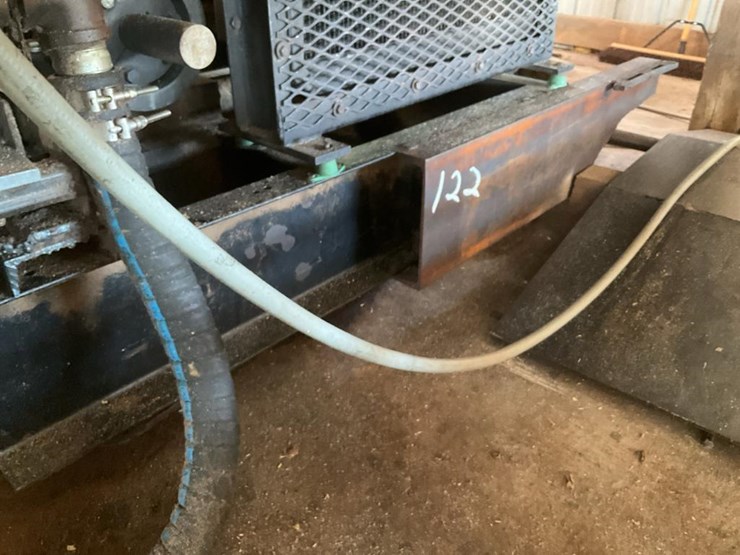 #122-•-hydraulic-lines,-pumps-and-tank-image-22
