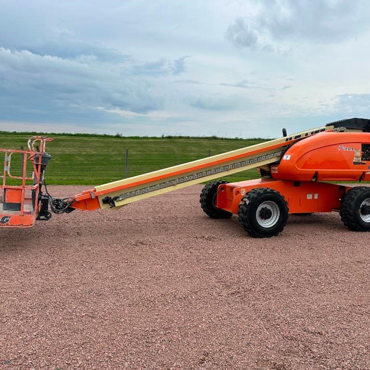 2008 JLG 600S