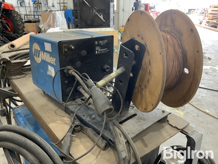 miller-shopmaster-300-welder-w/22a-wire-feeder-image-12