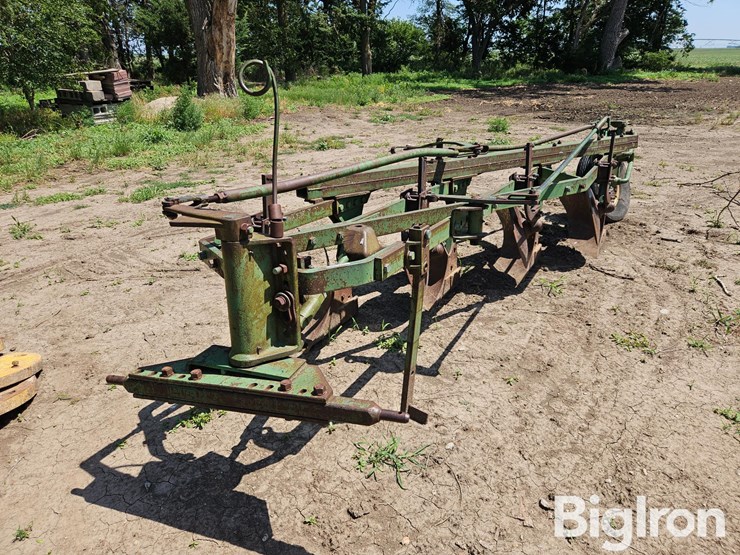 john-deere-5-image-2