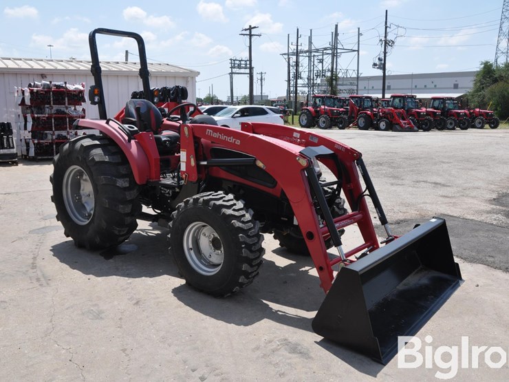 2019-mahindra-3650-hst-image-3