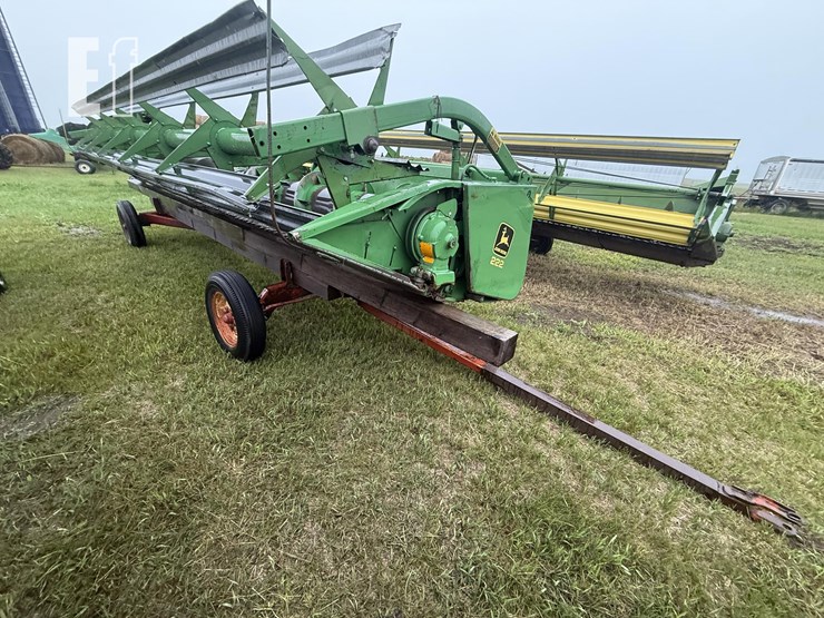 john-deere-222-image-8