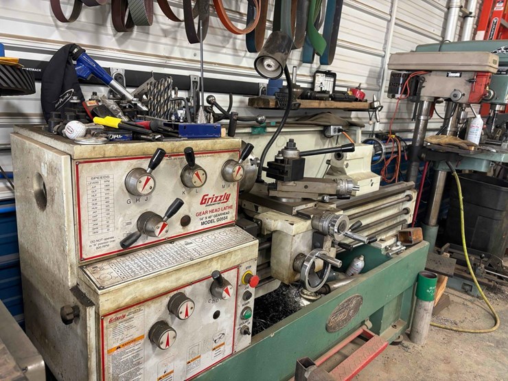 grizzly-g0554-gear-head-lathe-image-7