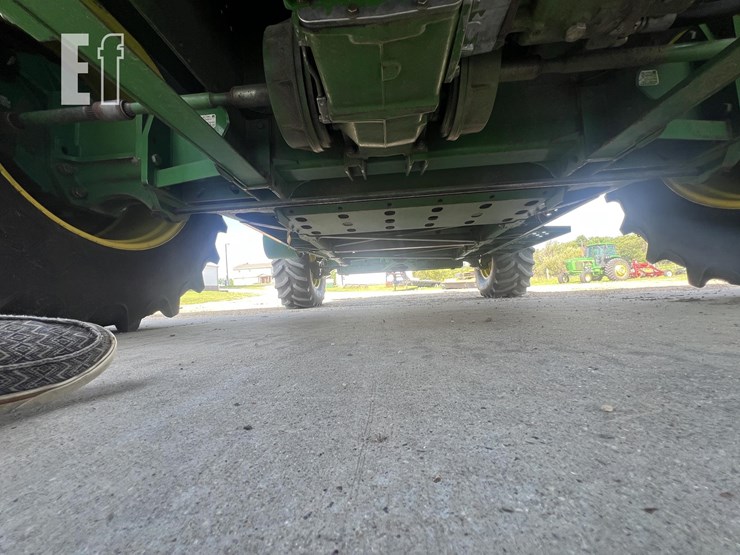 2004-john-deere-9660-sts-image-63