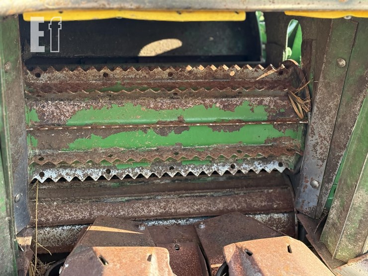 john-deere-3975-image-22